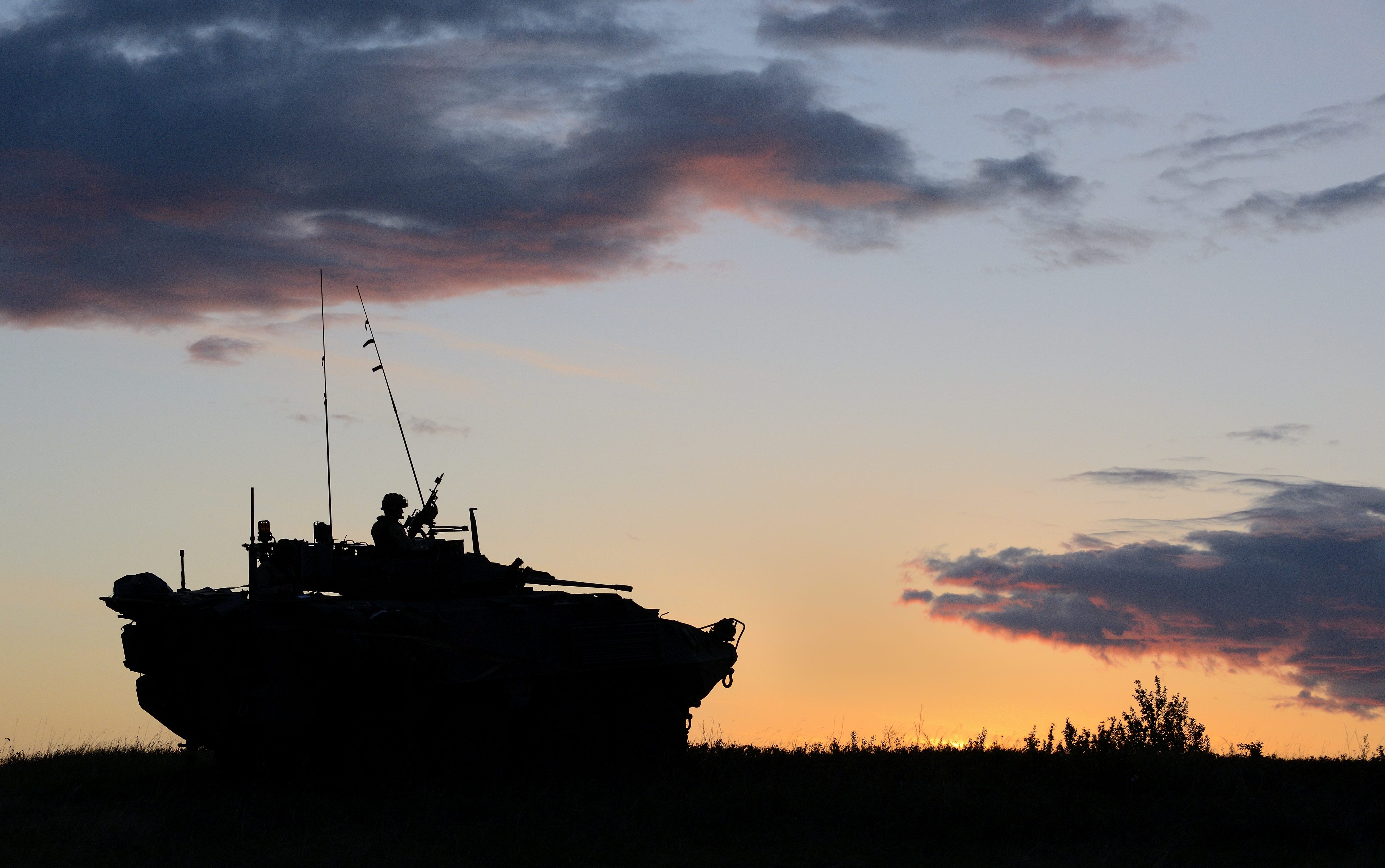 Land vehicle support services